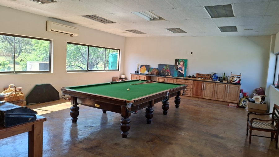 5 Bedroom Property for Sale in Rietvly A H North West